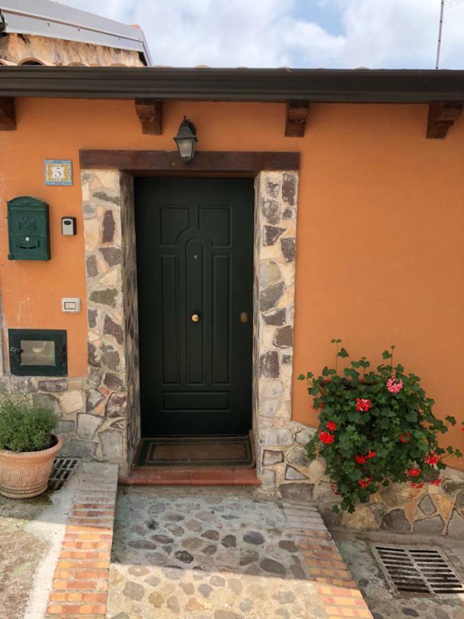 La Casetta Di Elena Lamezia Terme Exterior photo
